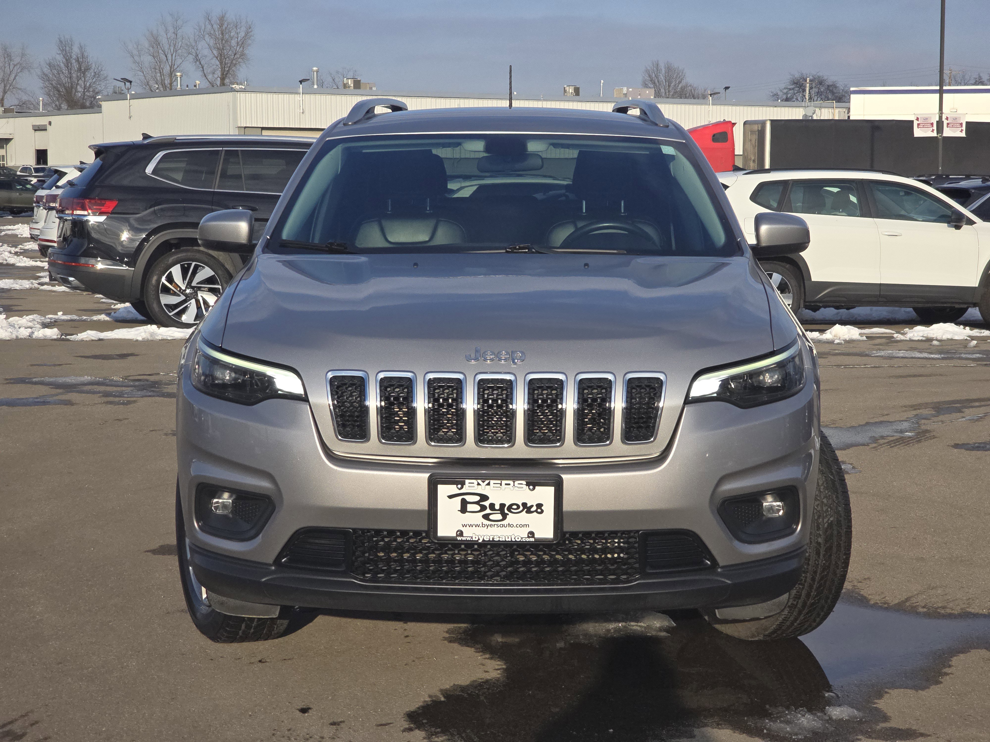 Used 2020 Jeep Cherokee Latitude Plus with VIN 1C4PJMLB9LD533168 for sale in Whitehall, OH
