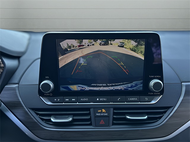 2023 Nissan Altima 2.5 SV photo 18