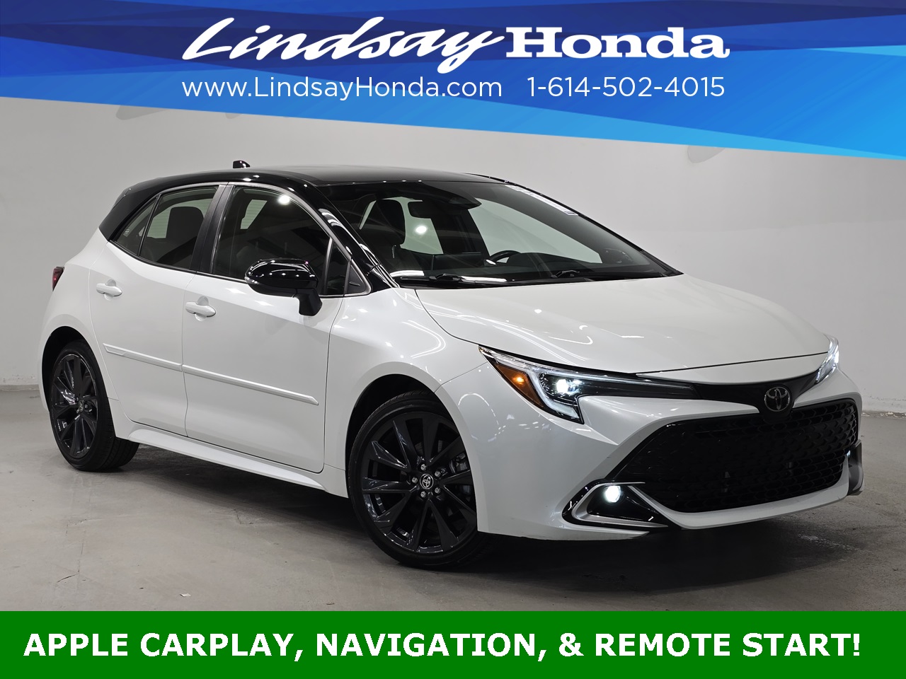 2023 Toyota Corolla Hatchback XSE's photo