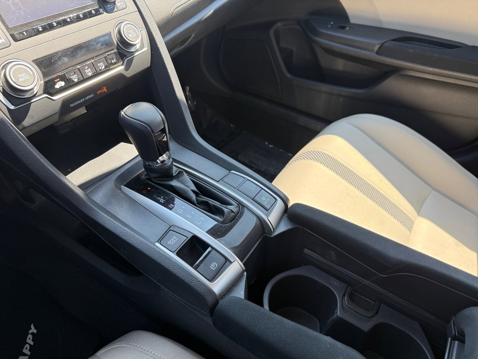 2017 Honda Civic LX photo 12