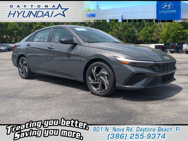 2025 Hyundai Elantra Blue's photo