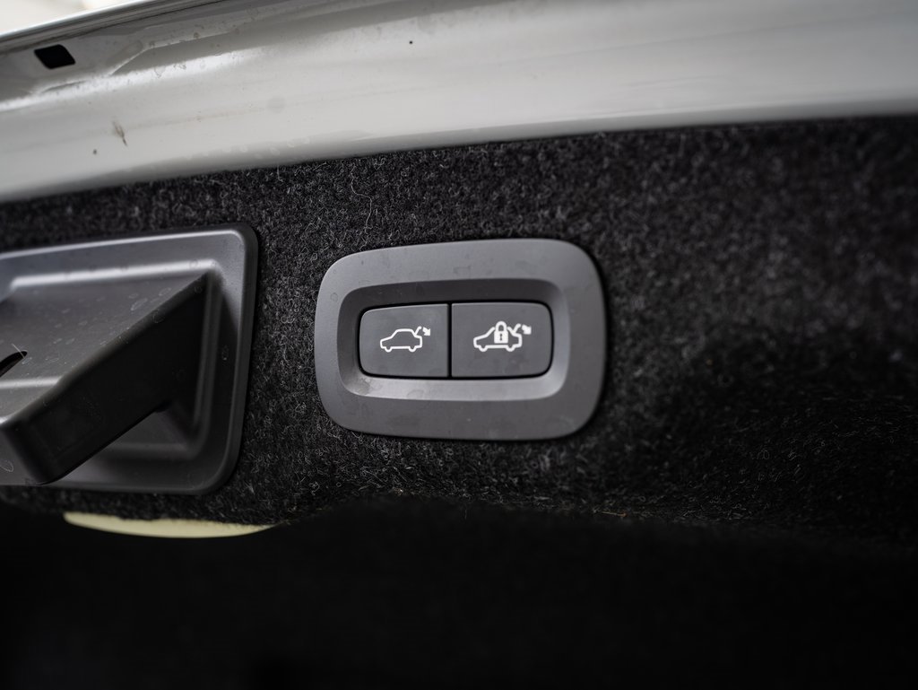 2024 Volvo S90 Recharge Ultimate photo 17