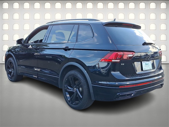 2024 Volkswagen Tiguan SE R-Line Black photo 3