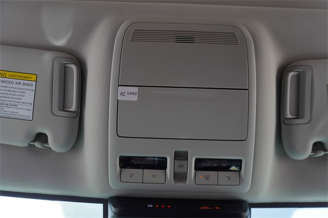 2025 Mazda CX-50 Premium Plus photo 8