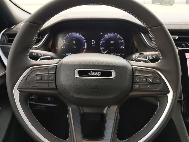 2025 Jeep Grand Cherokee Limited photo 21