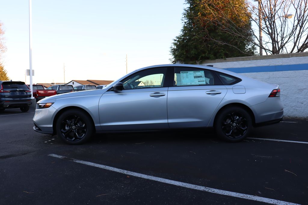 2025 Honda Accord SE photo 2