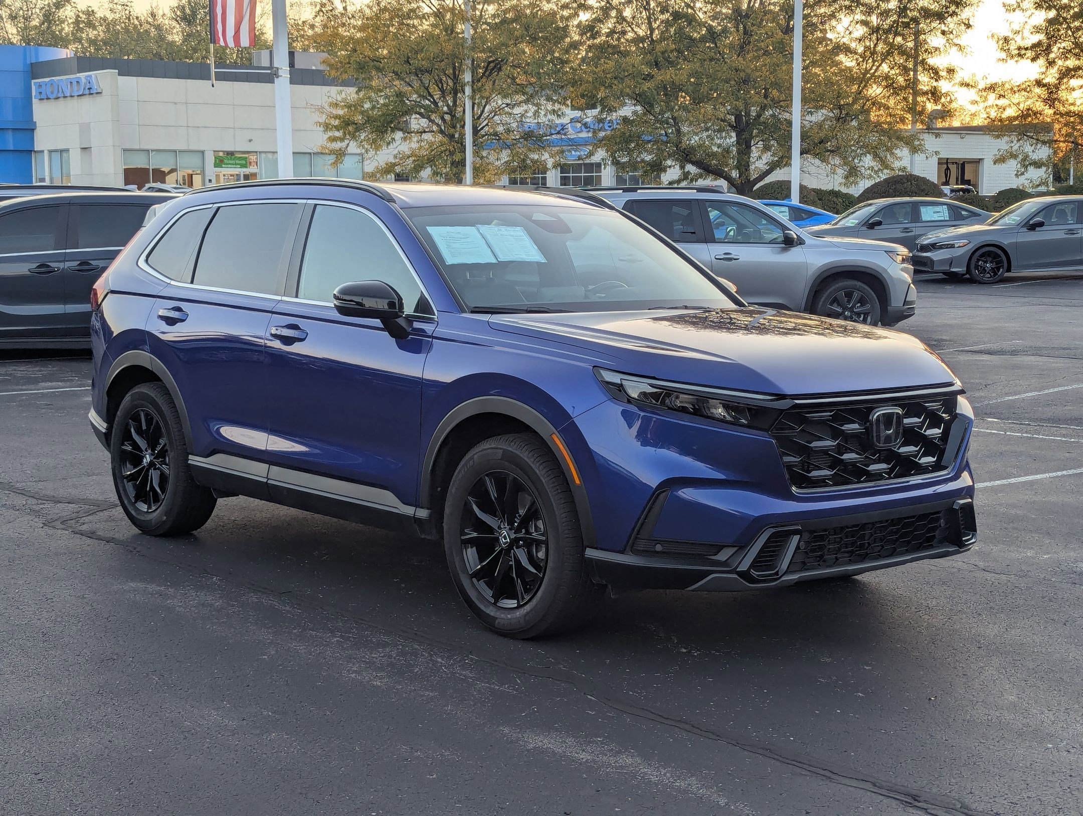 2024 Honda CR-V Hybrid Sport-L photo 4