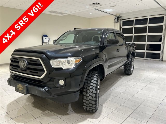 2019 Toyota Tacoma SR5's photo