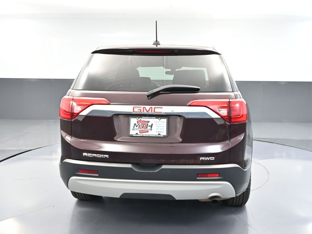 2017 Gmc Acadia SLE photo 4