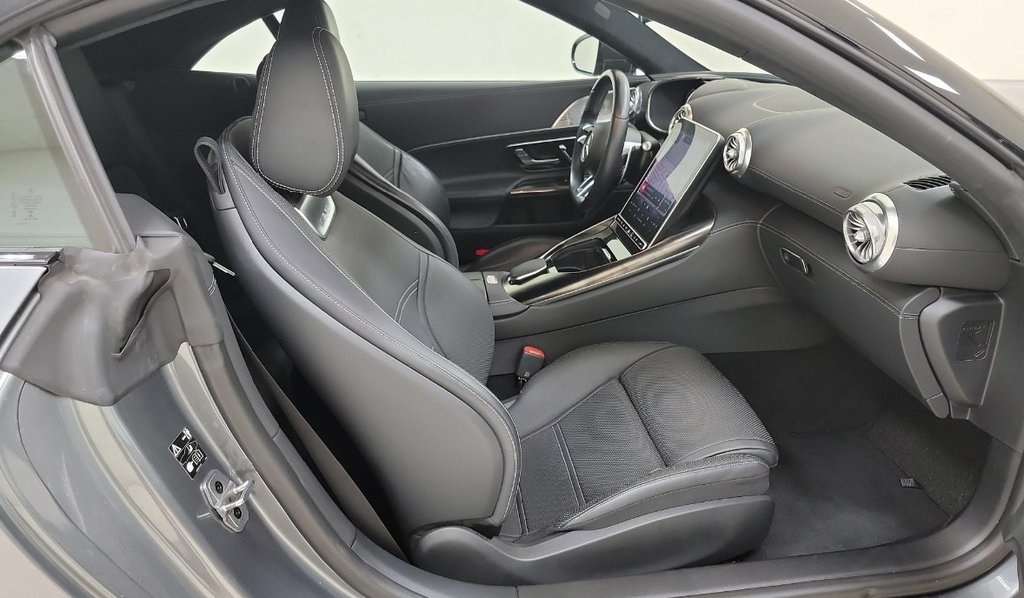 2022 Mercedes Benz SL AMG 63 photo 8