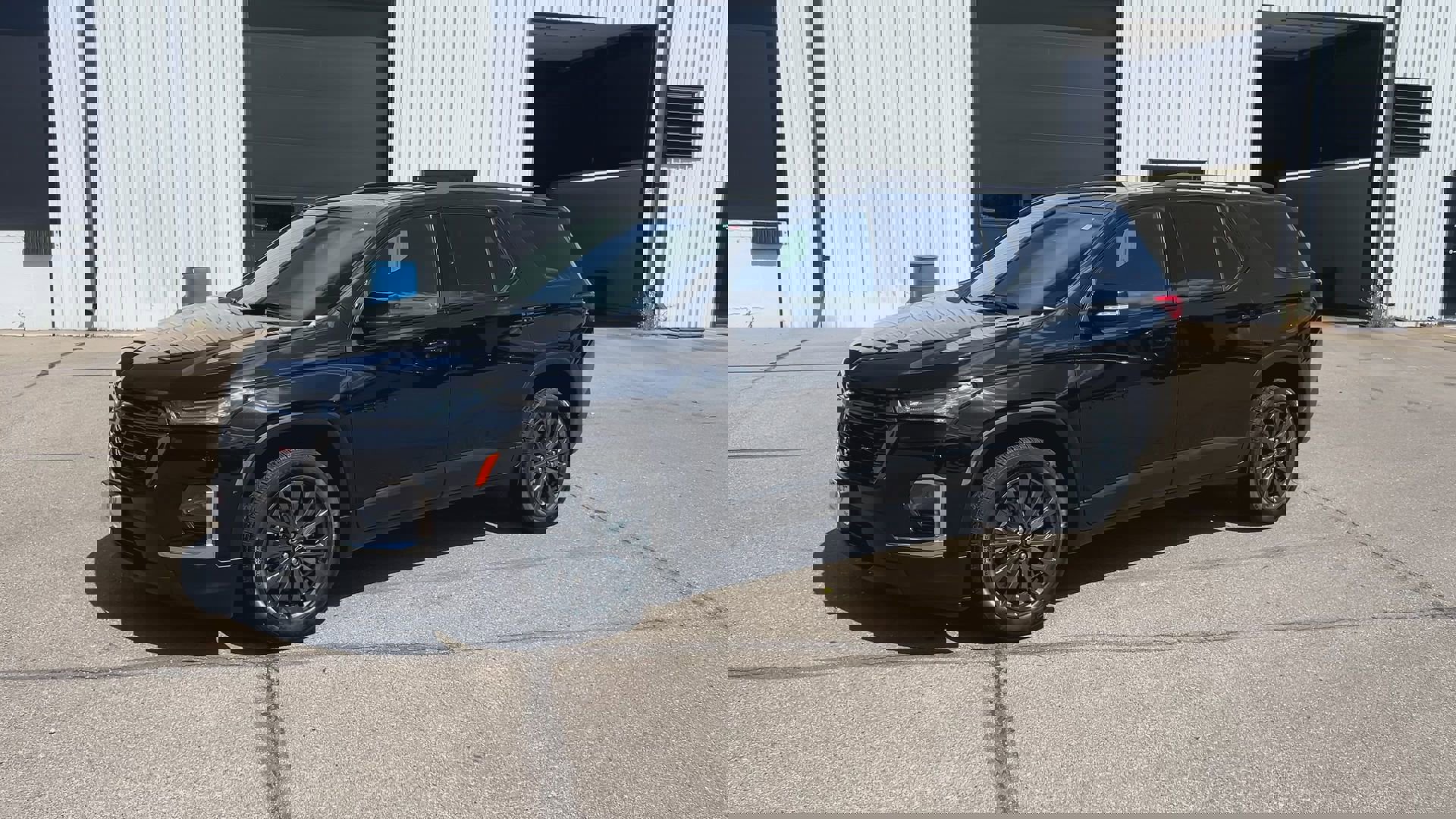 2023 Chevrolet Traverse RS photo 4