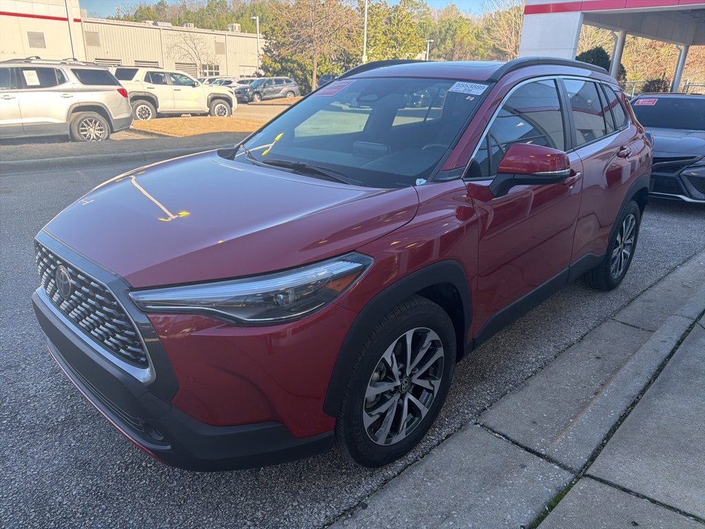 2023 Toyota Corolla Cross XLE