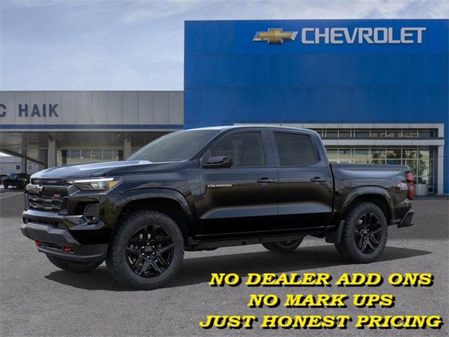 2025 Chevrolet Colorado Z71 photo 2