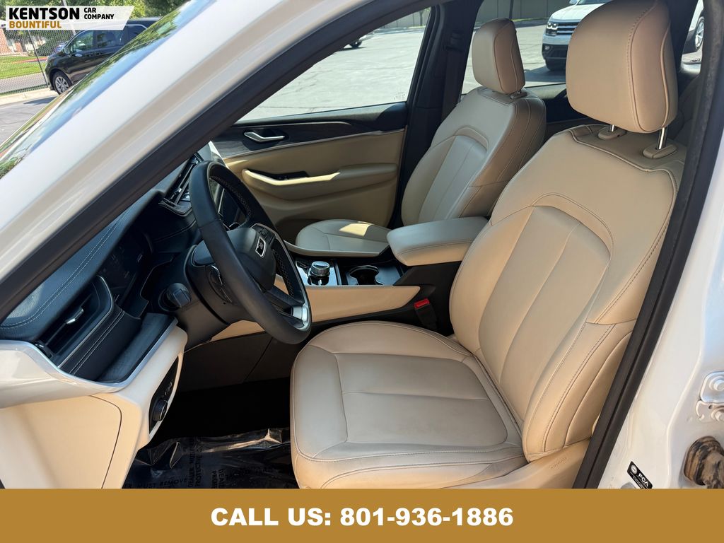 2024 Jeep Grand Cherokee Limited photo 27