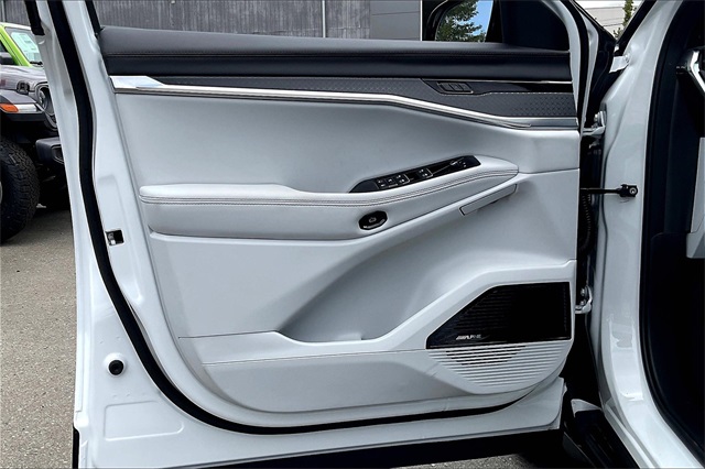 2025 Jeep Wagoneer S Limited photo 20