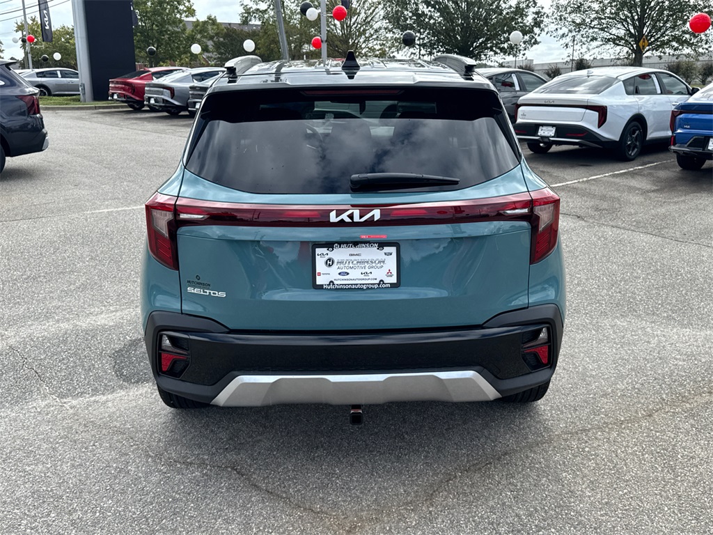 2026 Kia Seltos S photo 4