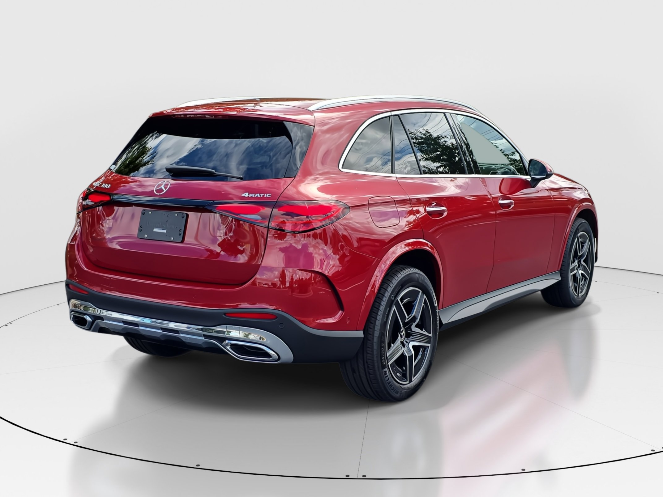 2026 Mercedes Benz GLC 300 4MATIC photo 4