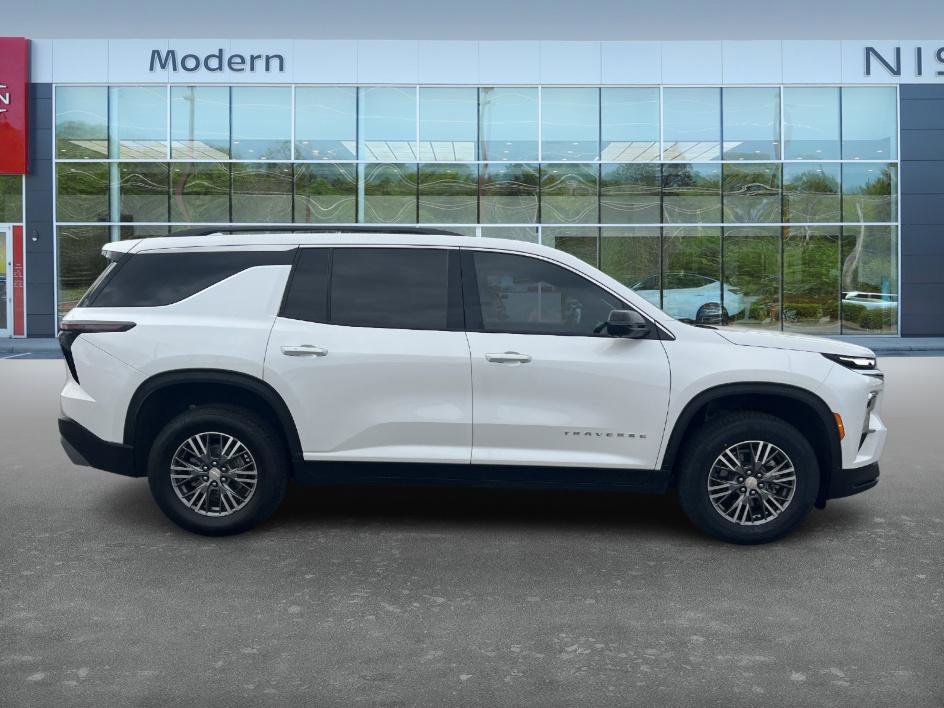 2024 Chevrolet Traverse 1LT photo 4