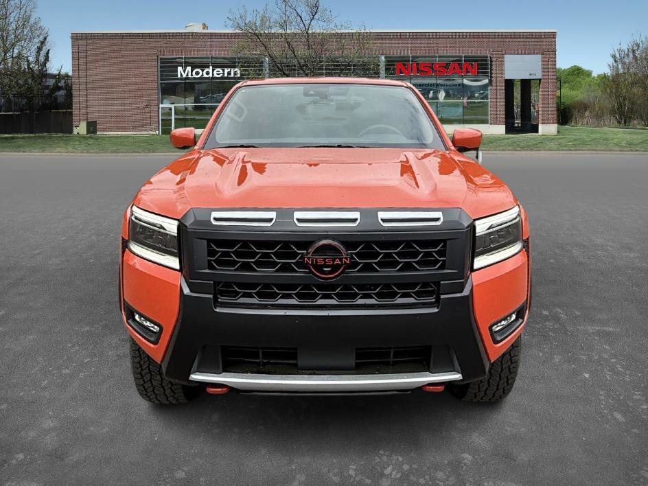 2025 Nissan Frontier PRO-4X photo 3