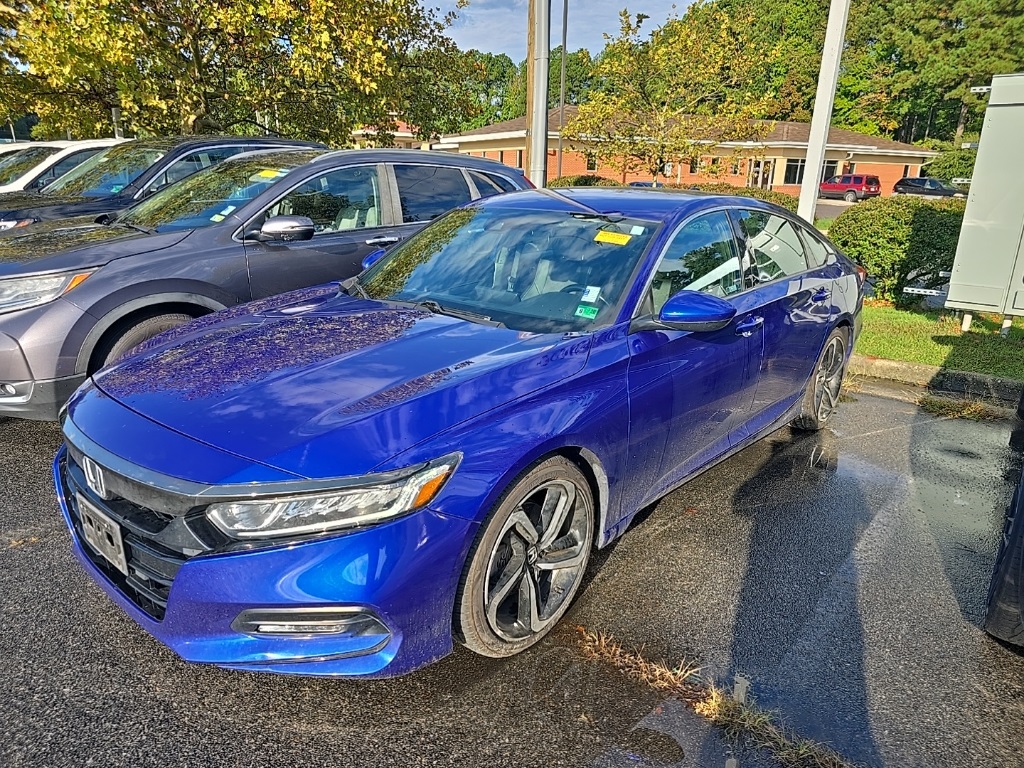 2020 Honda Accord Sport photo 2