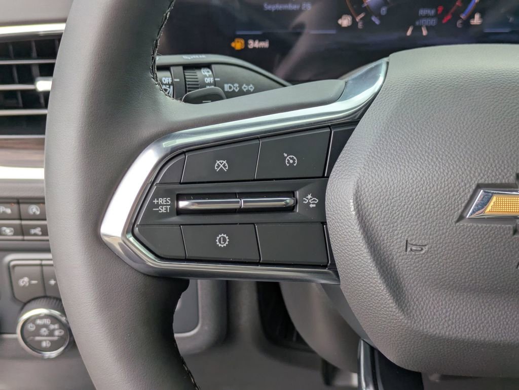 2026 Chevrolet Suburban LT photo 15