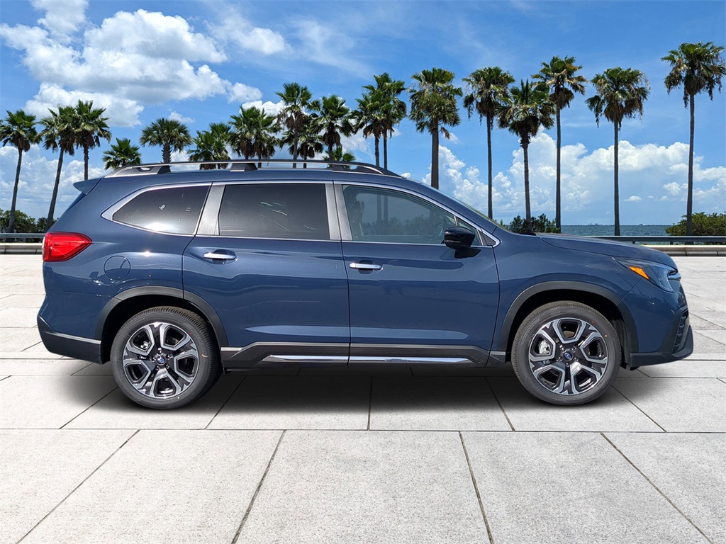 2025 Subaru Ascent Touring photo 3