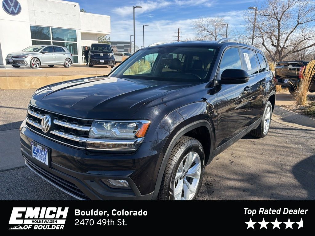2018 Volkswagen Atlas SE's photo