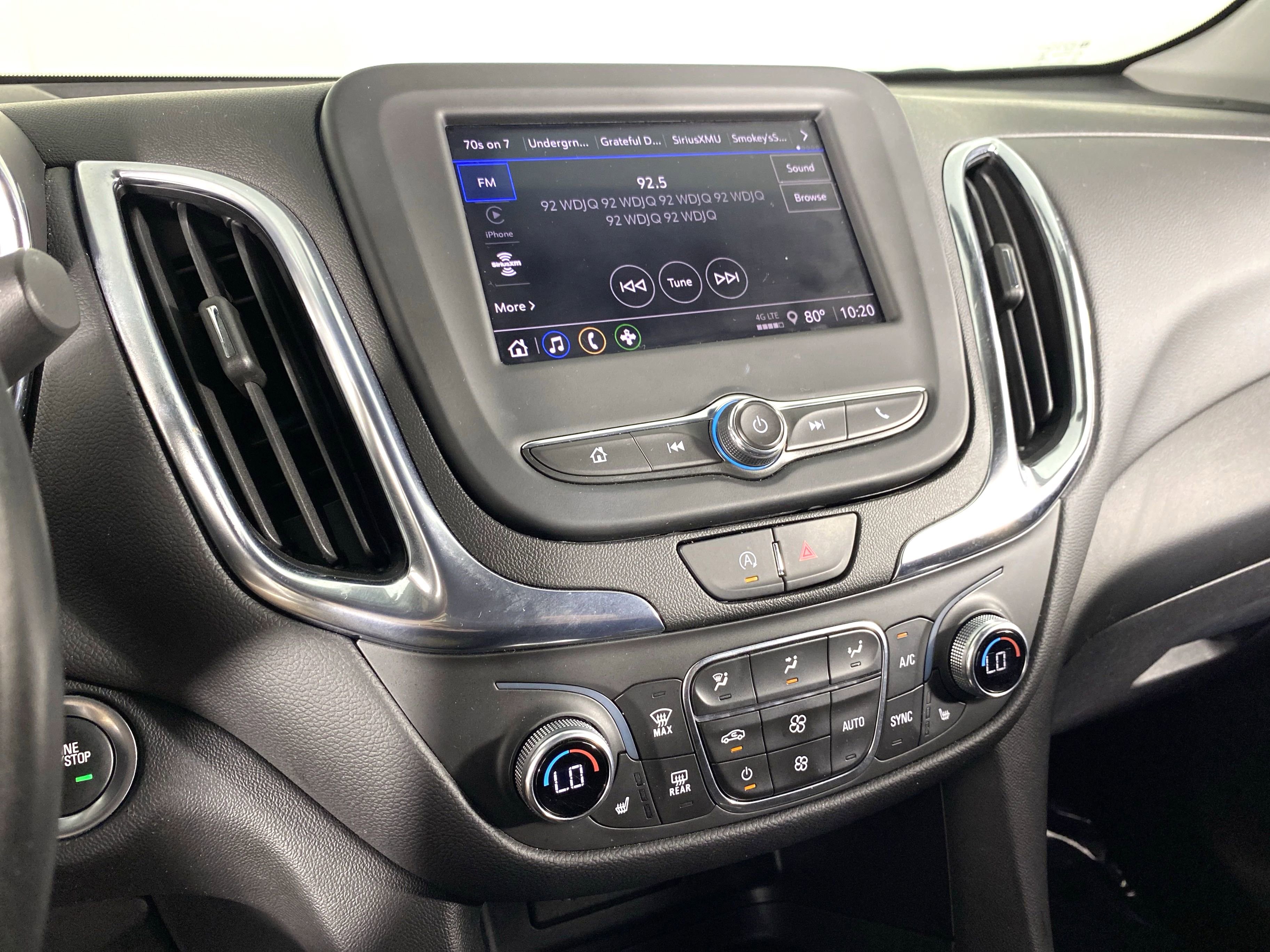 2022 Chevrolet Equinox LT photo 4