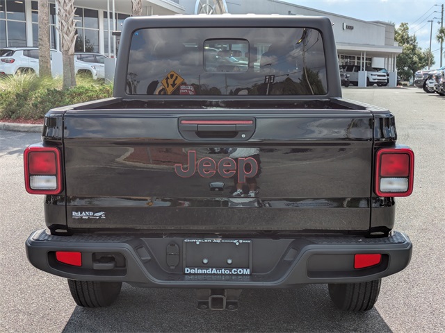 2023 Jeep Gladiator Sport photo 2