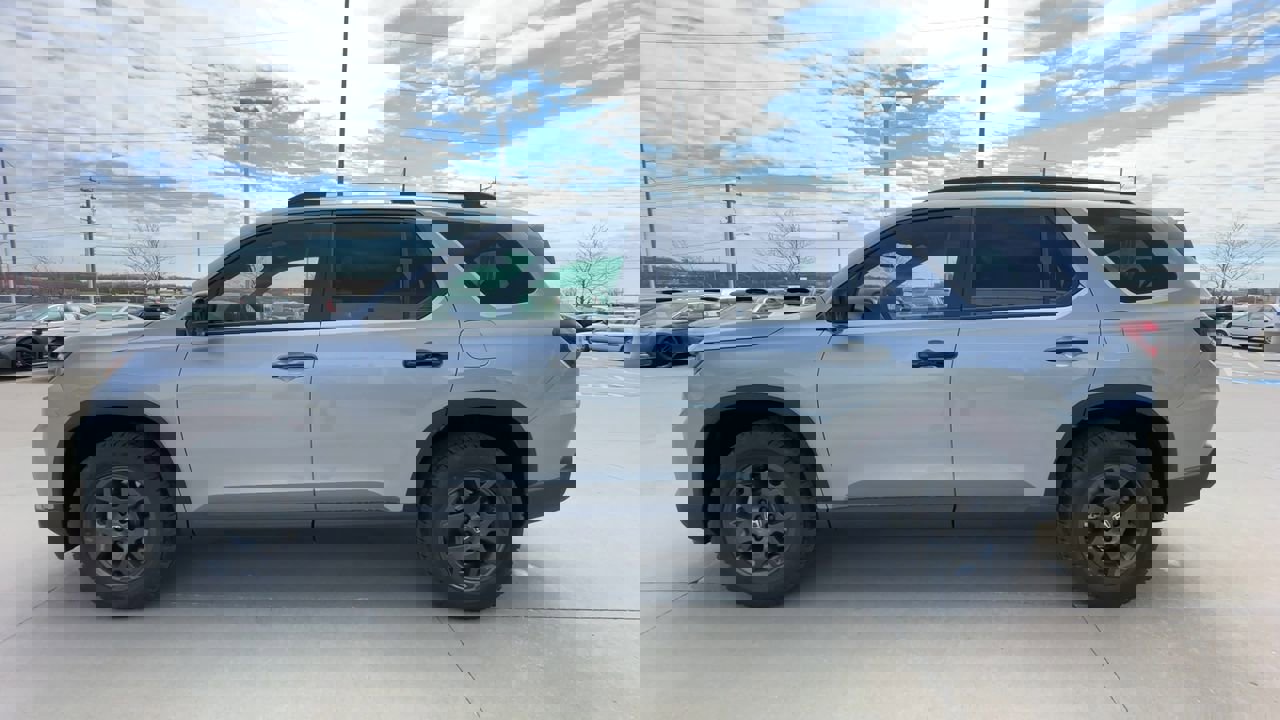 2025 Honda Pilot TrailSport photo 3