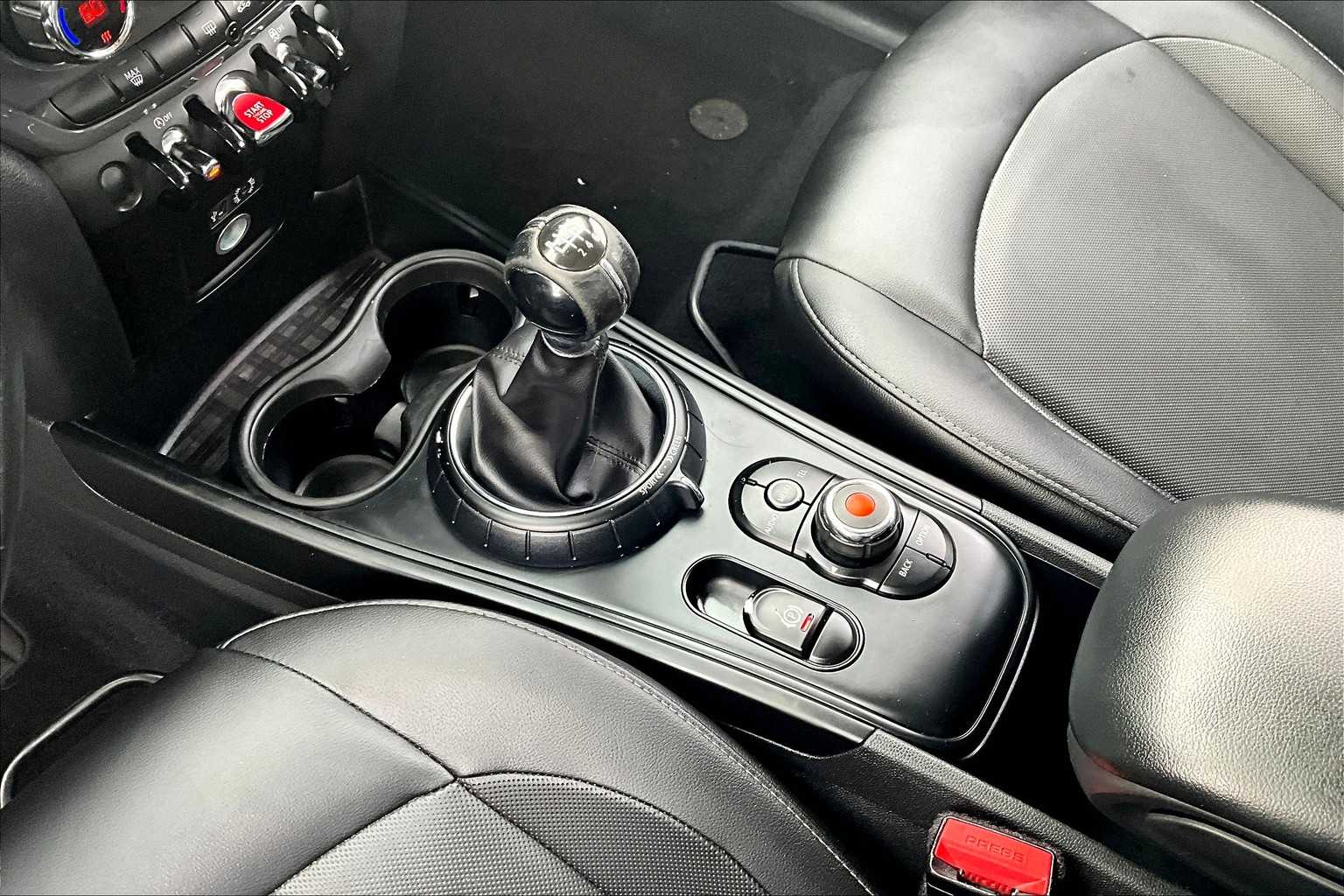 2017 Mini Countryman photo 15