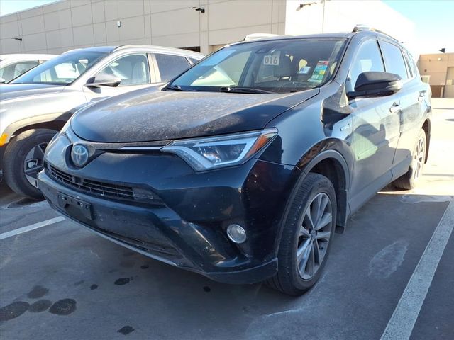 2017 Toyota RAV4 Limited's photo