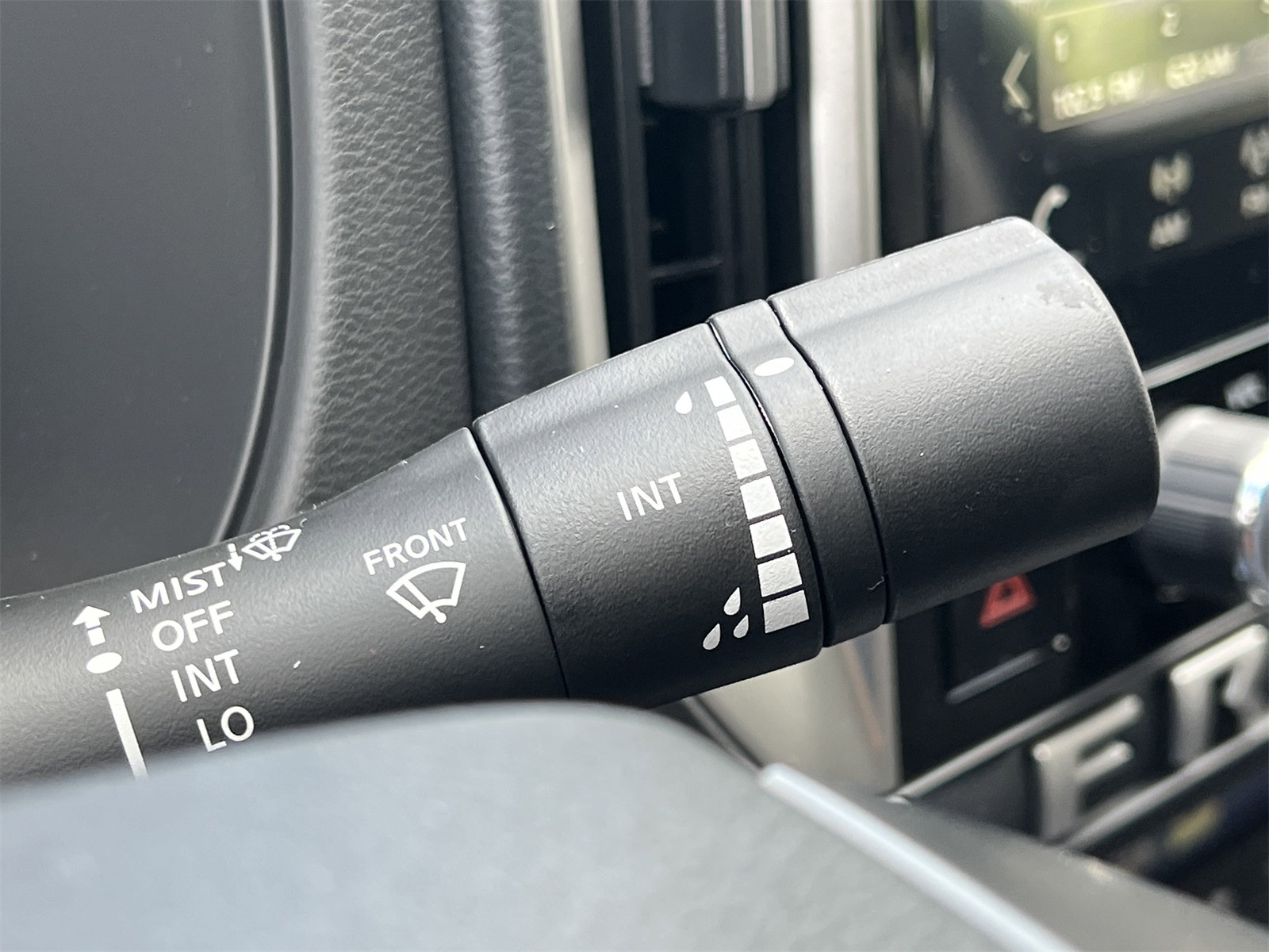 2025 Nissan Frontier SV photo 15