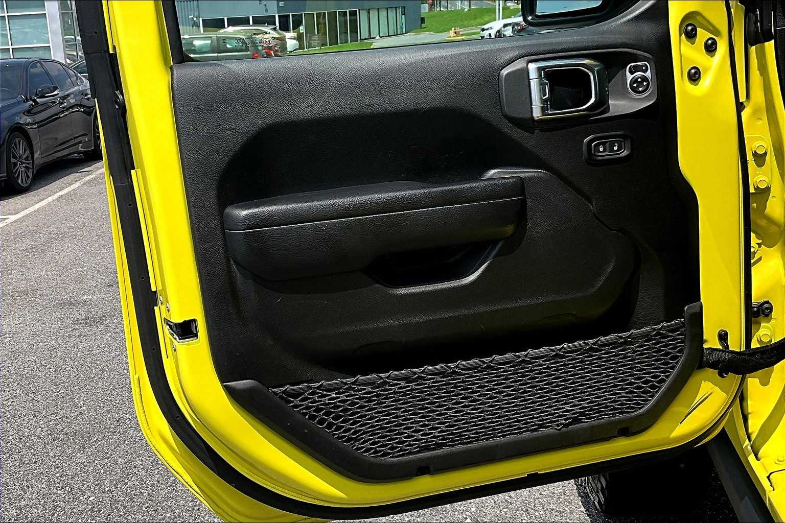 2024 Jeep Wrangler 4xe Rubicon photo 20