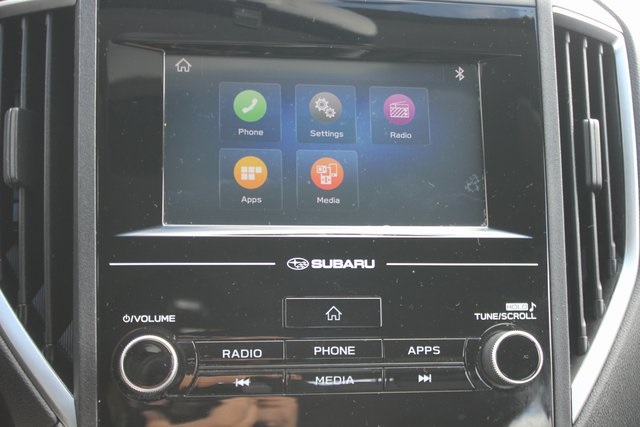 2019 Subaru Impreza 2.0i photo 4