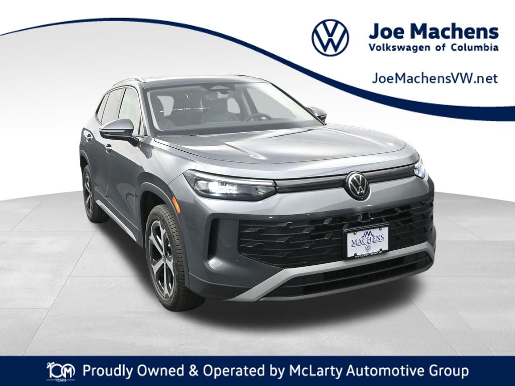 2026 Volkswagen Tiguan SE's photo