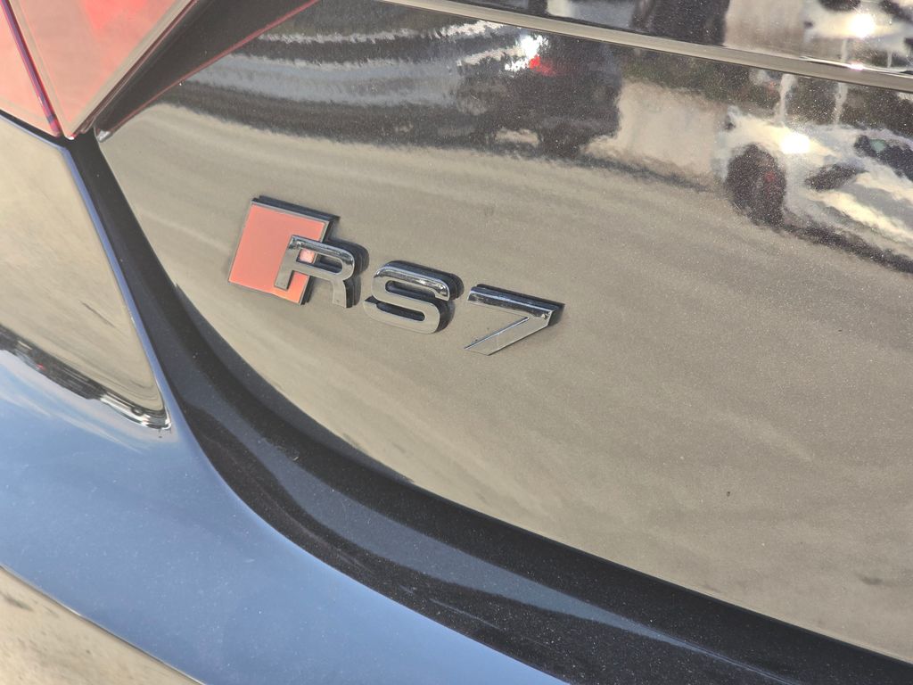 2016 Audi RS 7 Base Performance photo 13