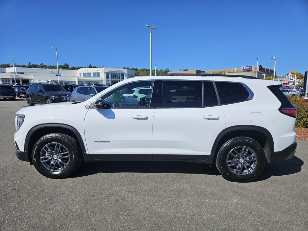 2025 Gmc Acadia Elevation photo 3