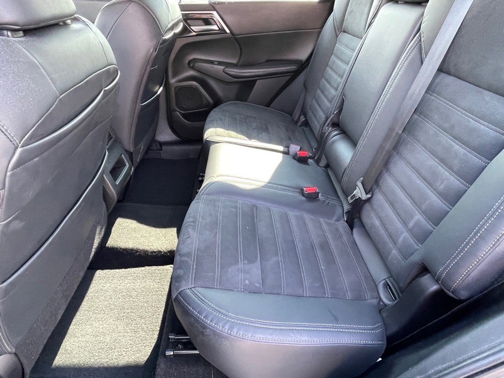2022 Mitsubishi Outlander SE photo 13