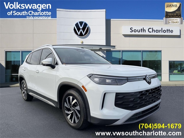 2026 Volkswagen Tiguan S's photo