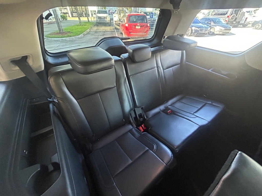 2022 Ford Expedition XLT photo 25