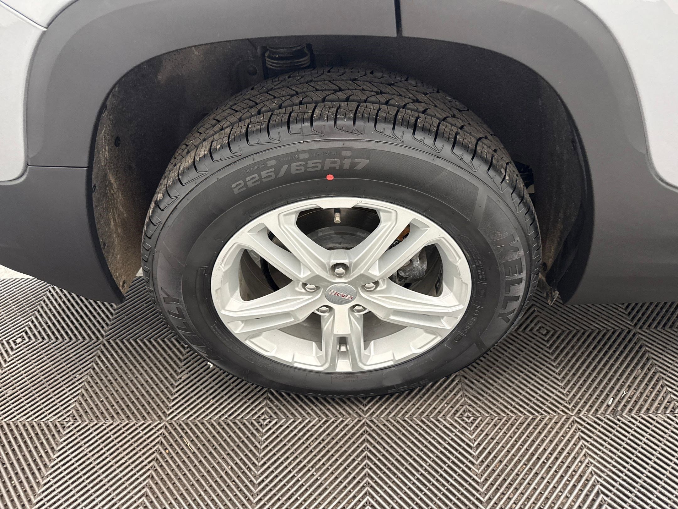 2024 Gmc Terrain SLE photo 11