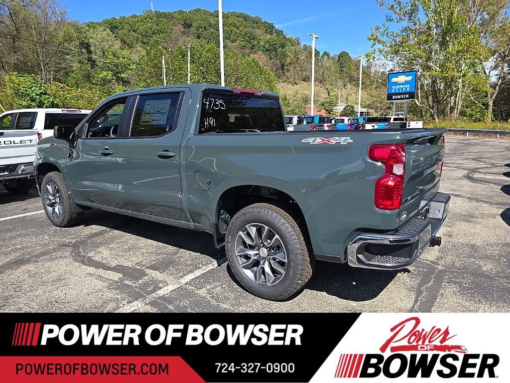 2026 Chevrolet Silverado 1500 LT photo 3