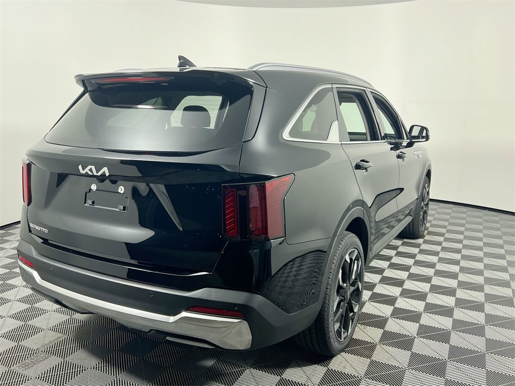 2025 Kia Sorento EX photo 2