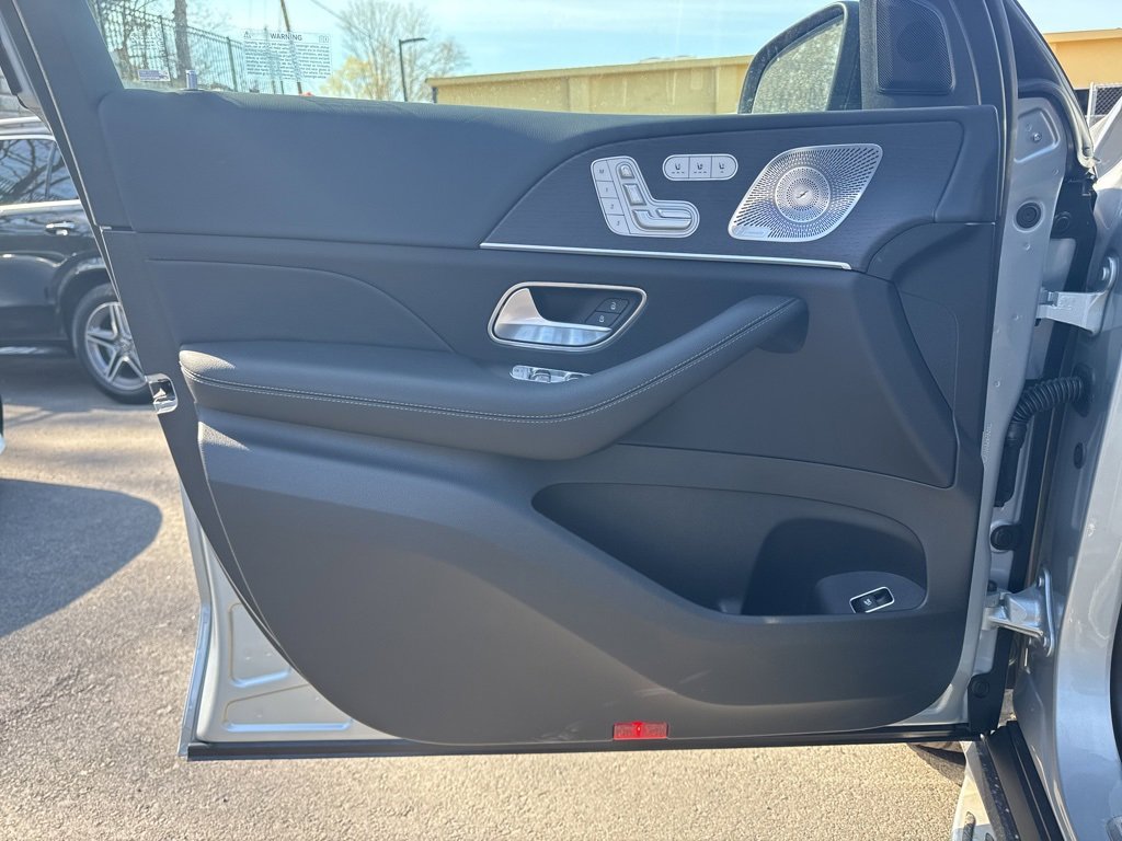 New 2025 Cirrus Silver Metallic Mercedes-Benz GLS 450 image 60