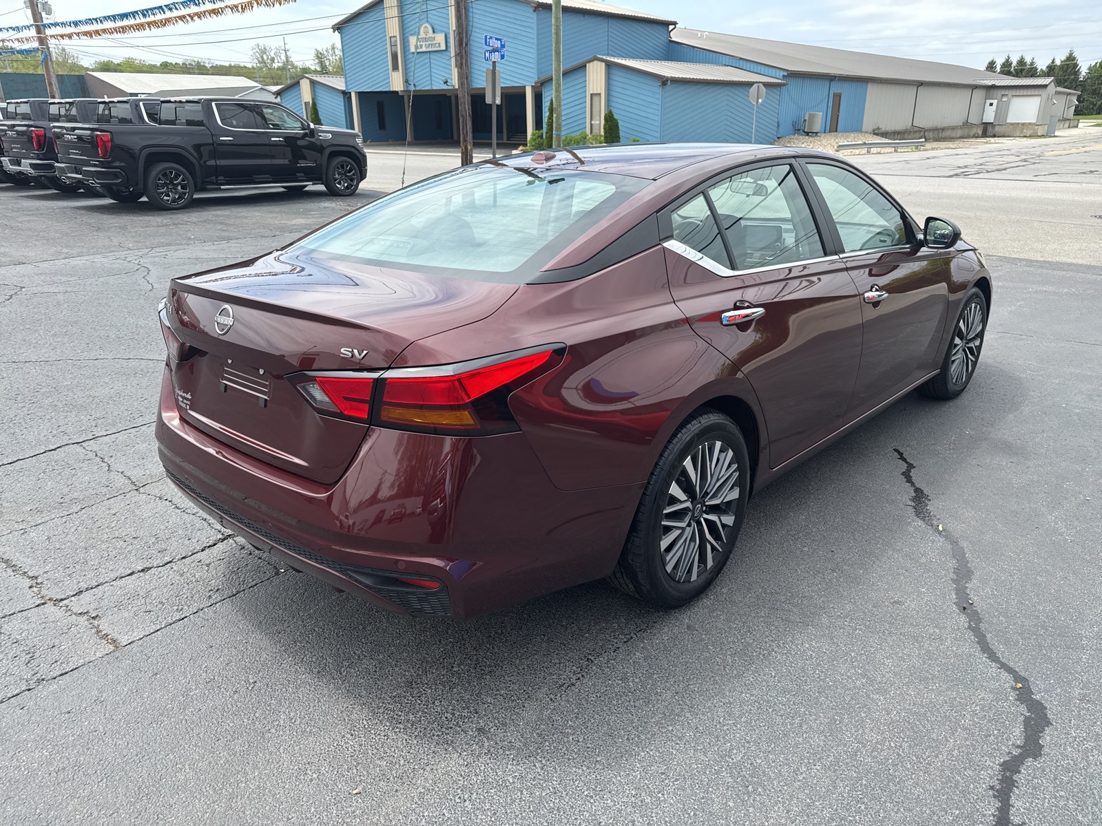 2024 Nissan Altima 2.5 SV photo 5