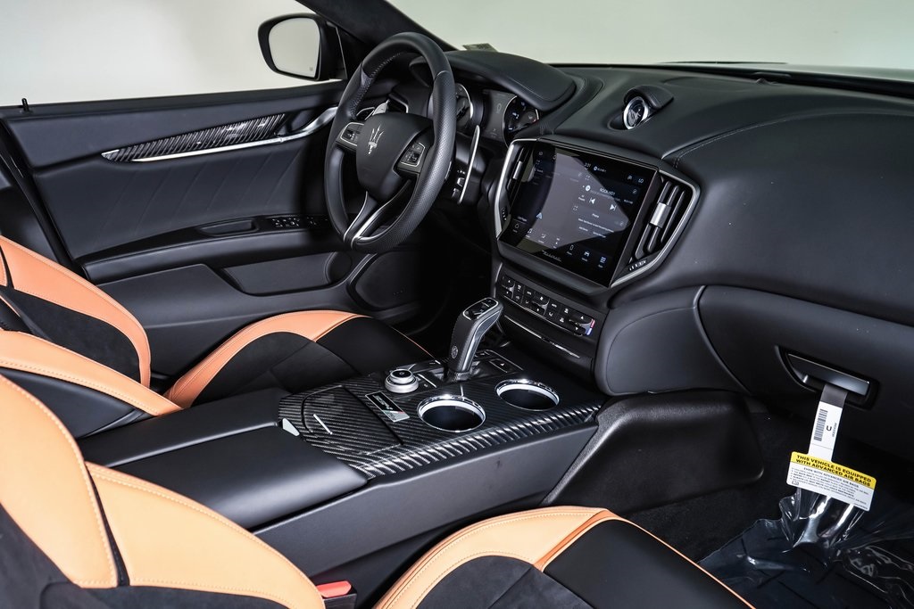 2024 Maserati Ghibli Trofeo photo 16