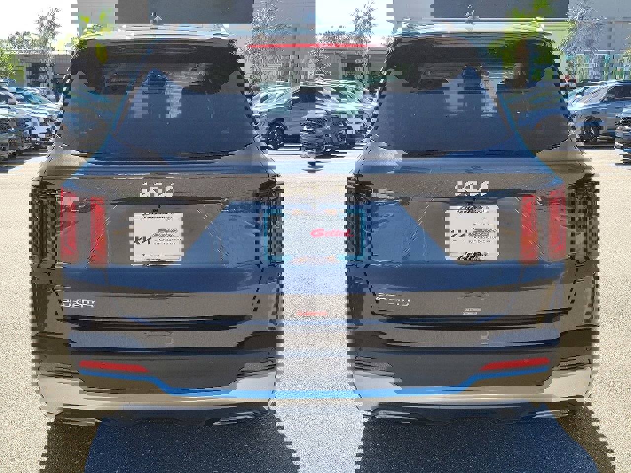 2025 Kia Sorento S photo 6