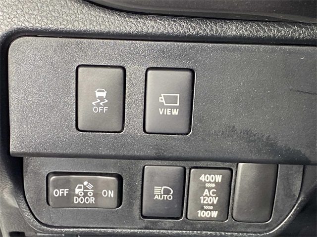 2021 Toyota Tacoma TRD Pro V6 photo 12