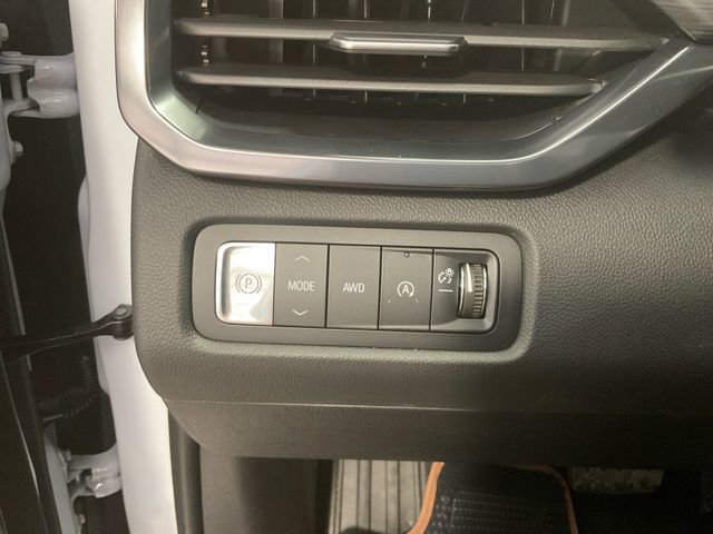 2026 Gmc Acadia AT4 photo 17